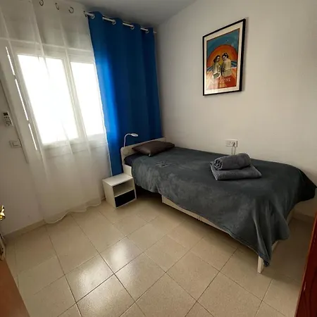 Lägenhet Town For 3 People Pool Torrevieja